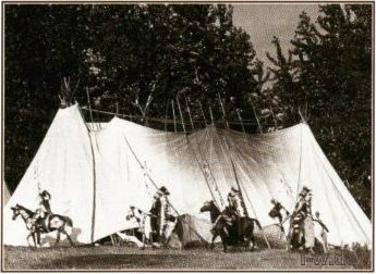 Tipi der Plains-Indianer